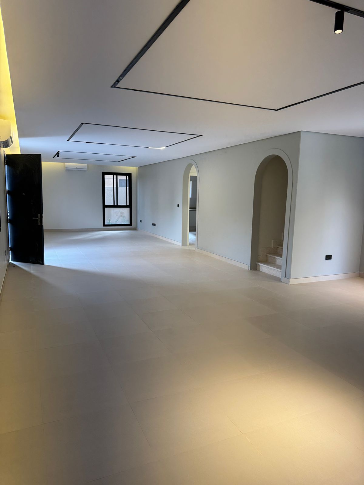 🏡 *Luxury Villa in Sedra – Roshn*   ✨ 300 m² Modern Villa | Elegance Meets Functionality     